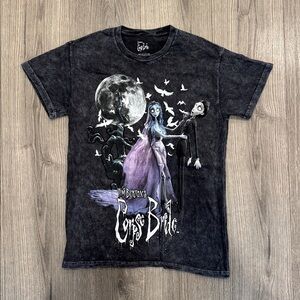 Tim Burton’s Corpse Bride Vintage Wash Women’s Tee Size Small